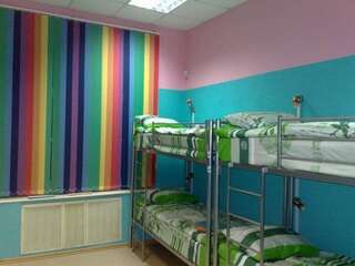 Хостел Хостел Rainbow Санкт-Петербург 4х местная комната -8